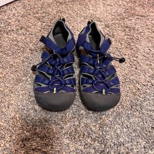 KEEN Kids Newport H2 Closed Toe Water Sandals